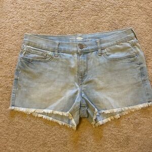Old navy semi fitted size 8 blue Jean shorts
